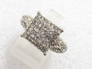 クリスタル　指輪(9号)